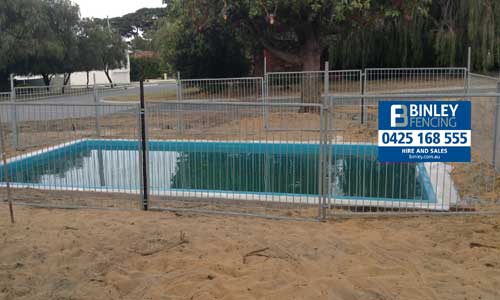 temporary pool fencing around new pool